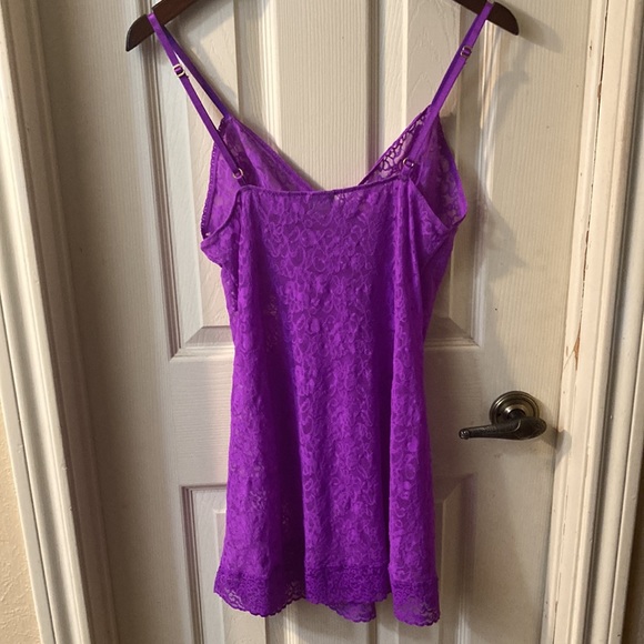 VICTORIA SECRET NIGHTY SIZE LARGE - Picture 3 of 3